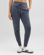 Load image into Gallery viewer, Chinook Pants - W2010
