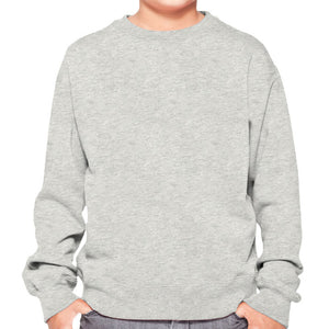 Model in WK023 (Finnegan Crewneck), Grey Mix